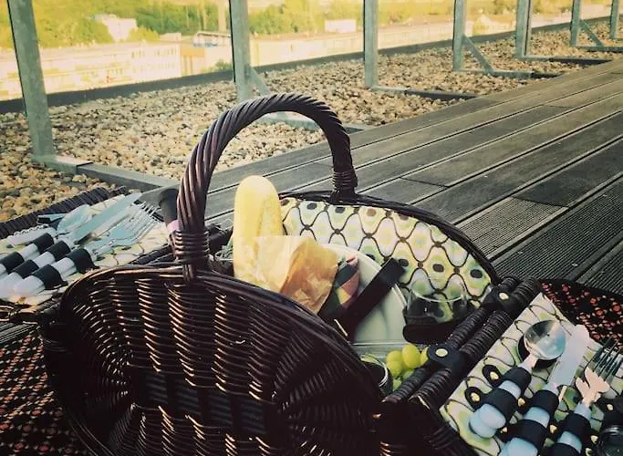 Cozy Fully Equipped Lägenhet Prag