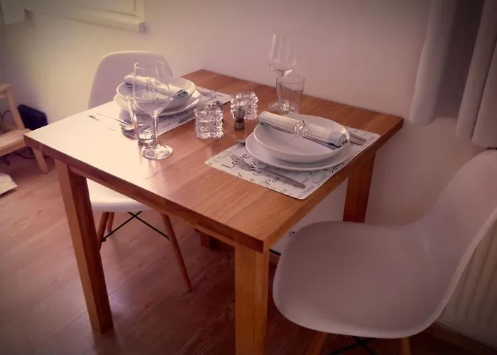 Cozy Fully Equipped Lägenhet